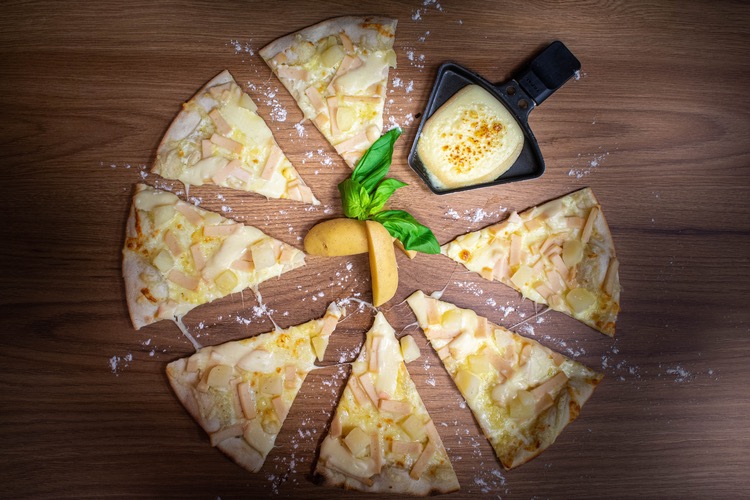 Photo du produit Pizza Raclette, non contractuelle