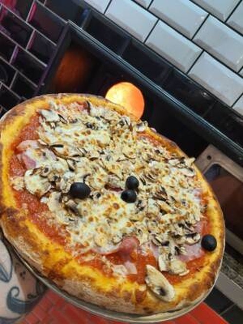 Photo du produit Pizza Capricciosa, non contractuelle