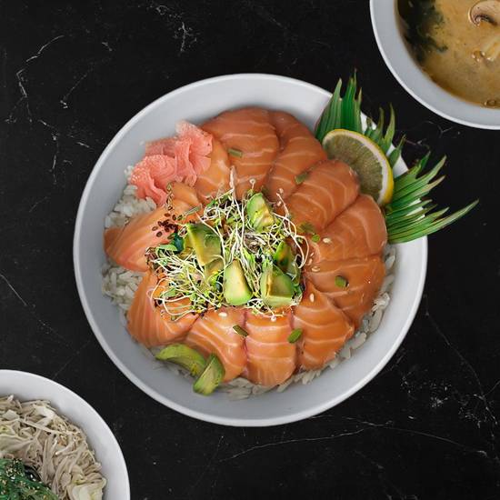 Photo du produit C1 menu chirashi saumon, non contractuelle