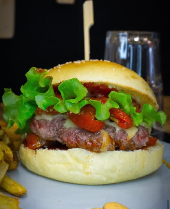 Photo du produit Le Fidesien Burger Menu, non contractuelle