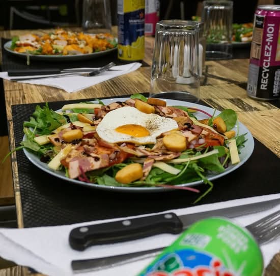 Photo du produit Salade Lyonnaise, non contractuelle