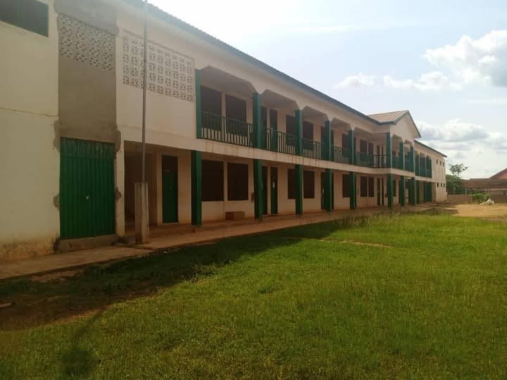 Campus of Nursing Training College, Kwapong