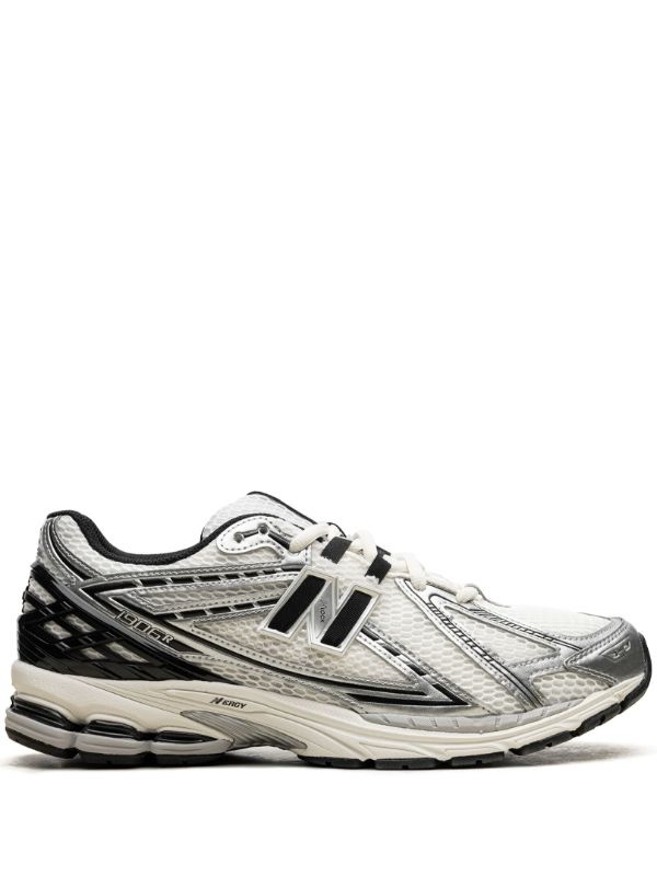 New Balance 1906 metallic Silver