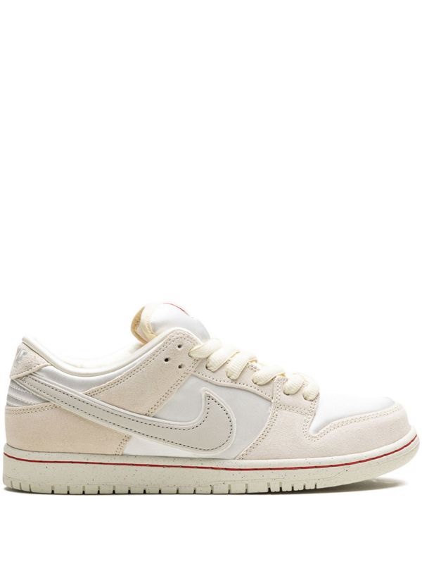 Nike Dunk Low Valentines Love