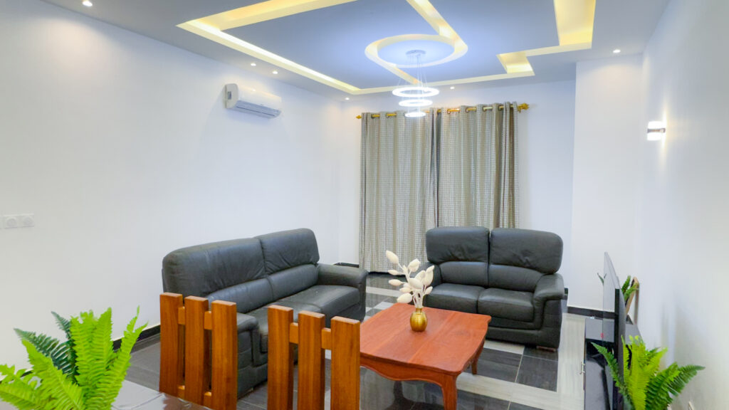 choosing an apartment in Yaounde