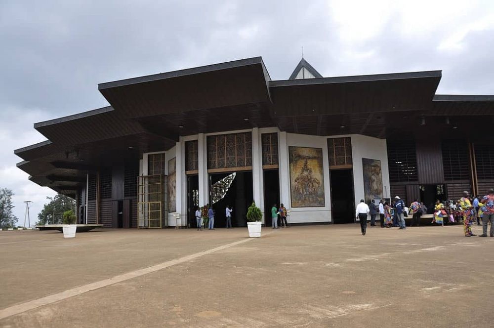 Mary Queen of Apostles Basilica Mvolyé uniresa