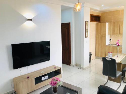 Luxury furnished apartment Bastos district - Yaounde - Uniresa