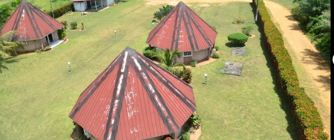 Hôtels à Nziou, kribi