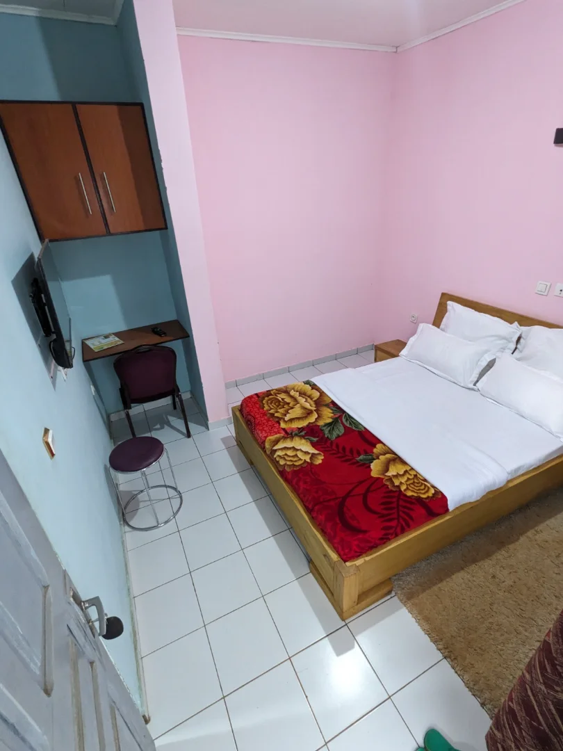 Motel seduction plus