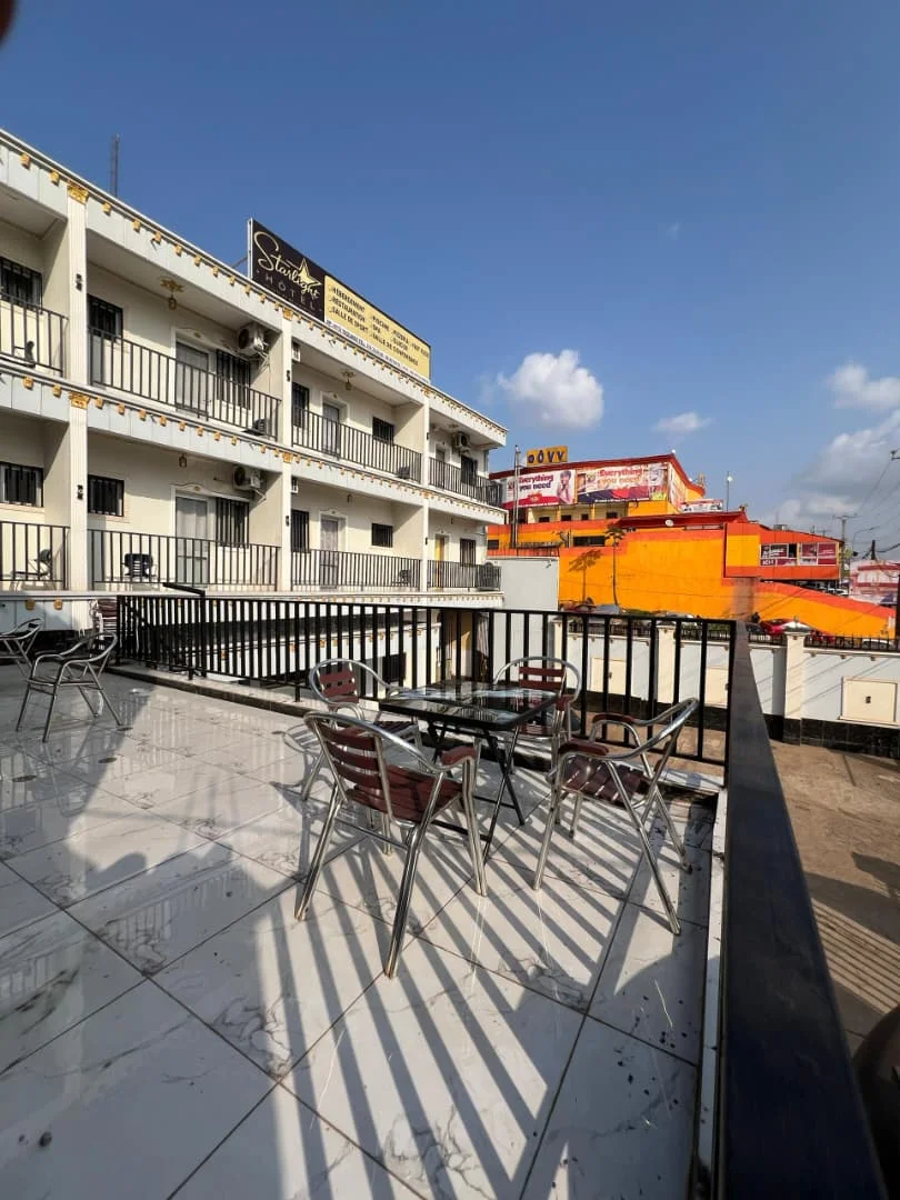 STARLIGHT HÔTEL