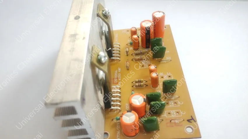 UNIVERSAL TDA 7265 2IC 2.1 2
