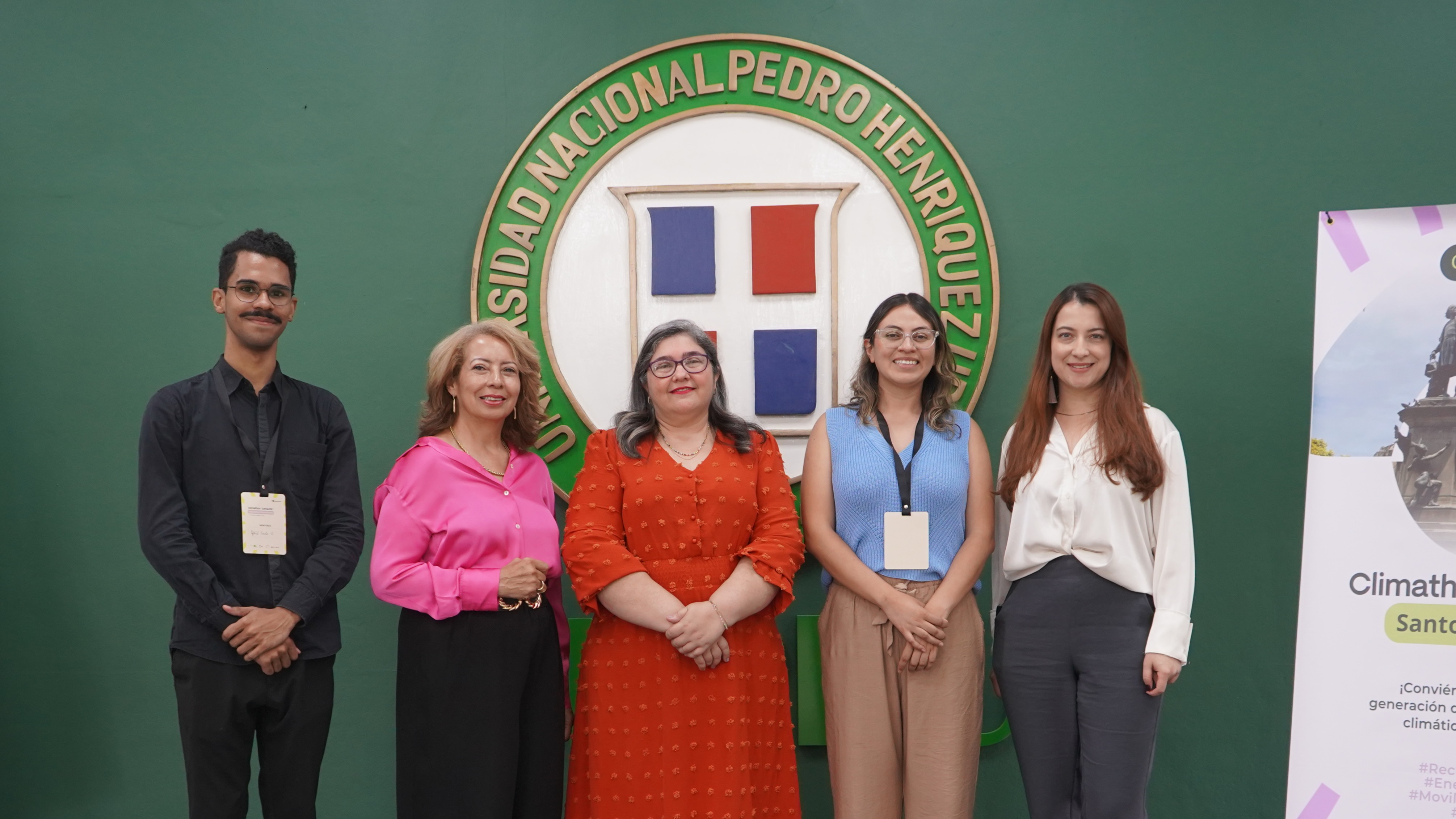 UNPHU impulsa soluciones innovadoras frente al cambio climático en el Climathon Santo Domingo 2025