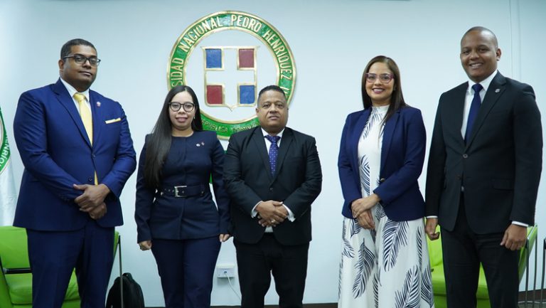UNPHU realiza panel sobre la Ley 85-25 y su impacto en el régimen de alquileres y desahucios