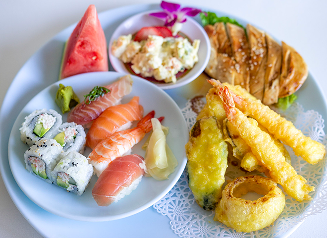 Sushi & Tempura & Chicken or Beef Teriyaki Combination