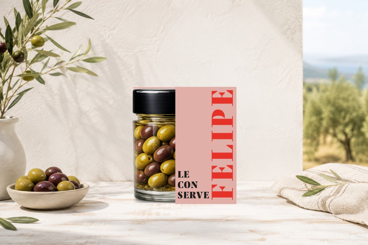 Olive Leccino in Salamoia