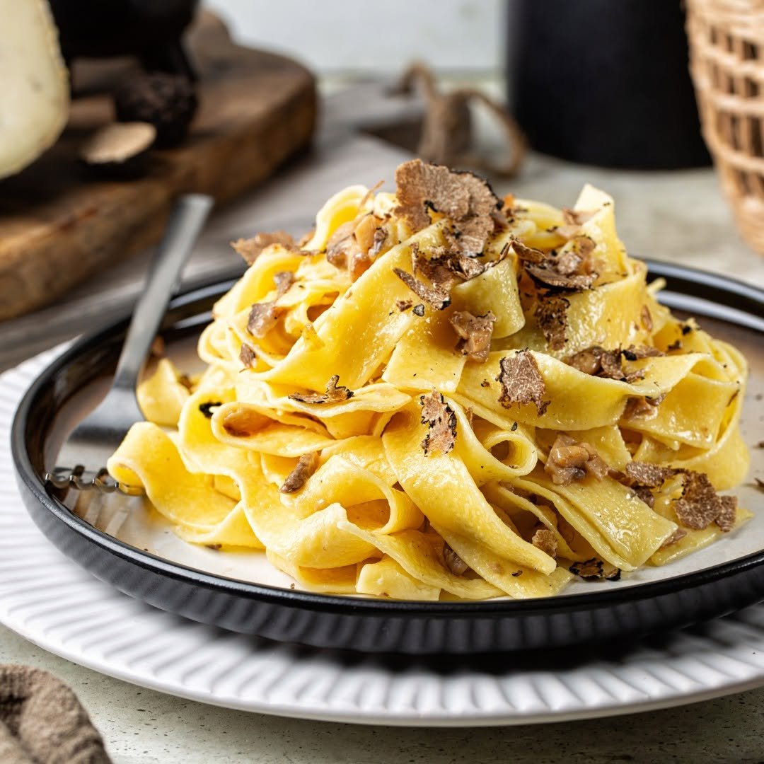 Pappardelle all'Uovo Carbone