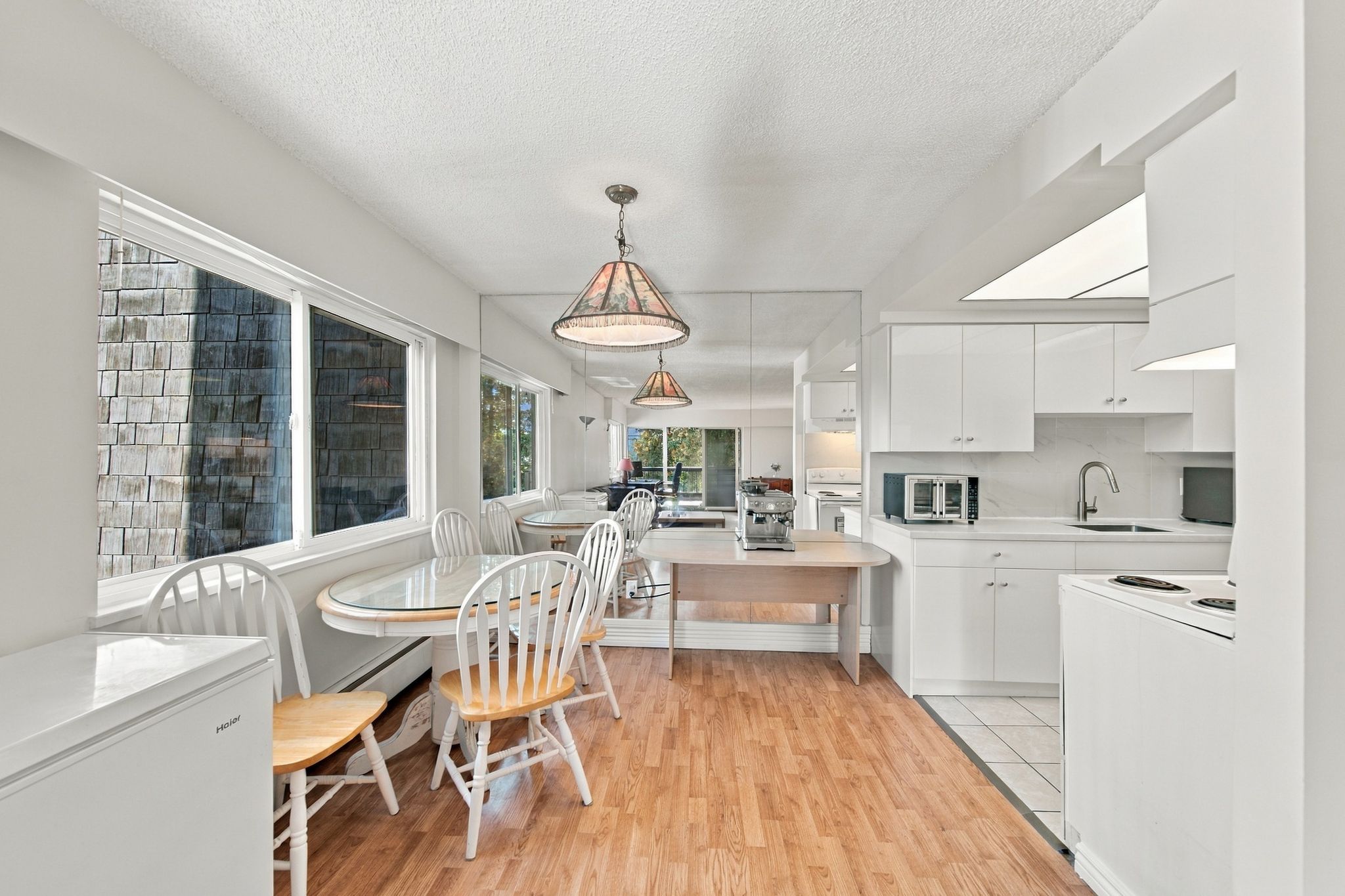 13530_Hilton_Road_Surrey_02662