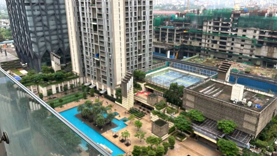 lodha new cuffe parade
