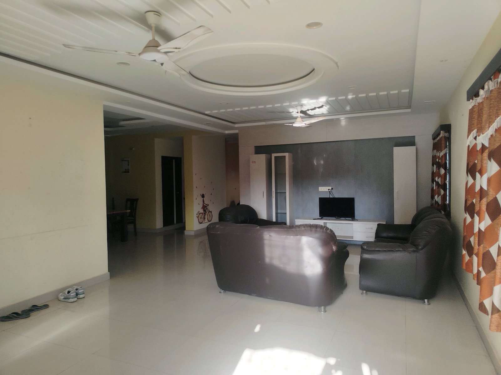 Arca Sarovar Apartments