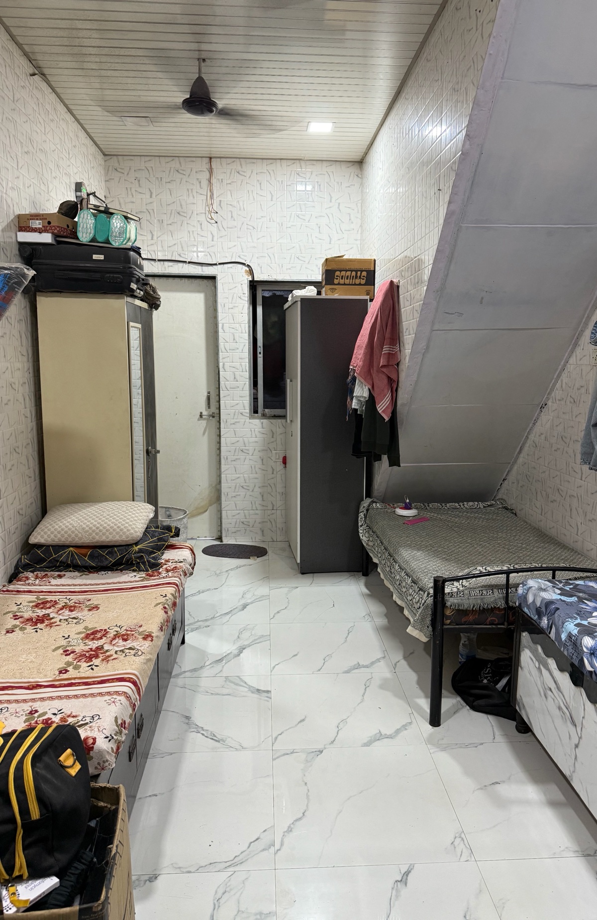 pg for boys in andheri west