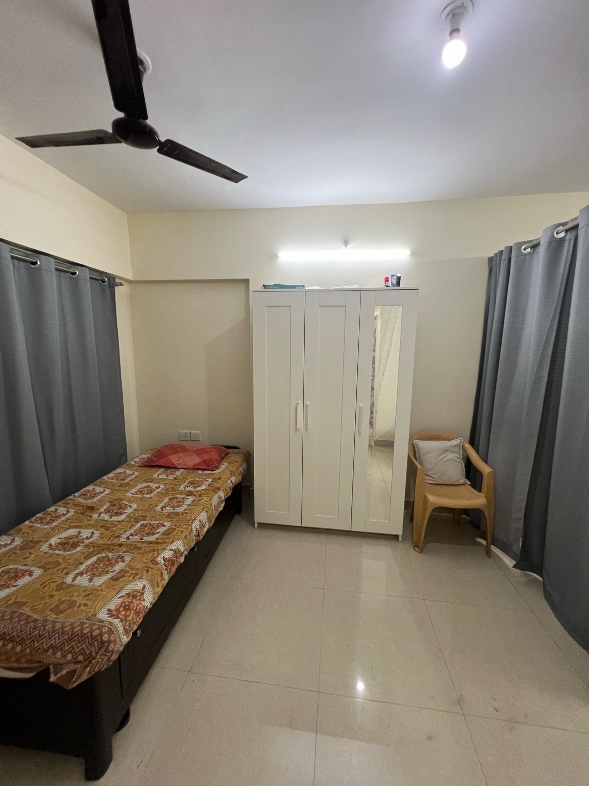 Shriram height.this is Hall ( doubleoccupancy )