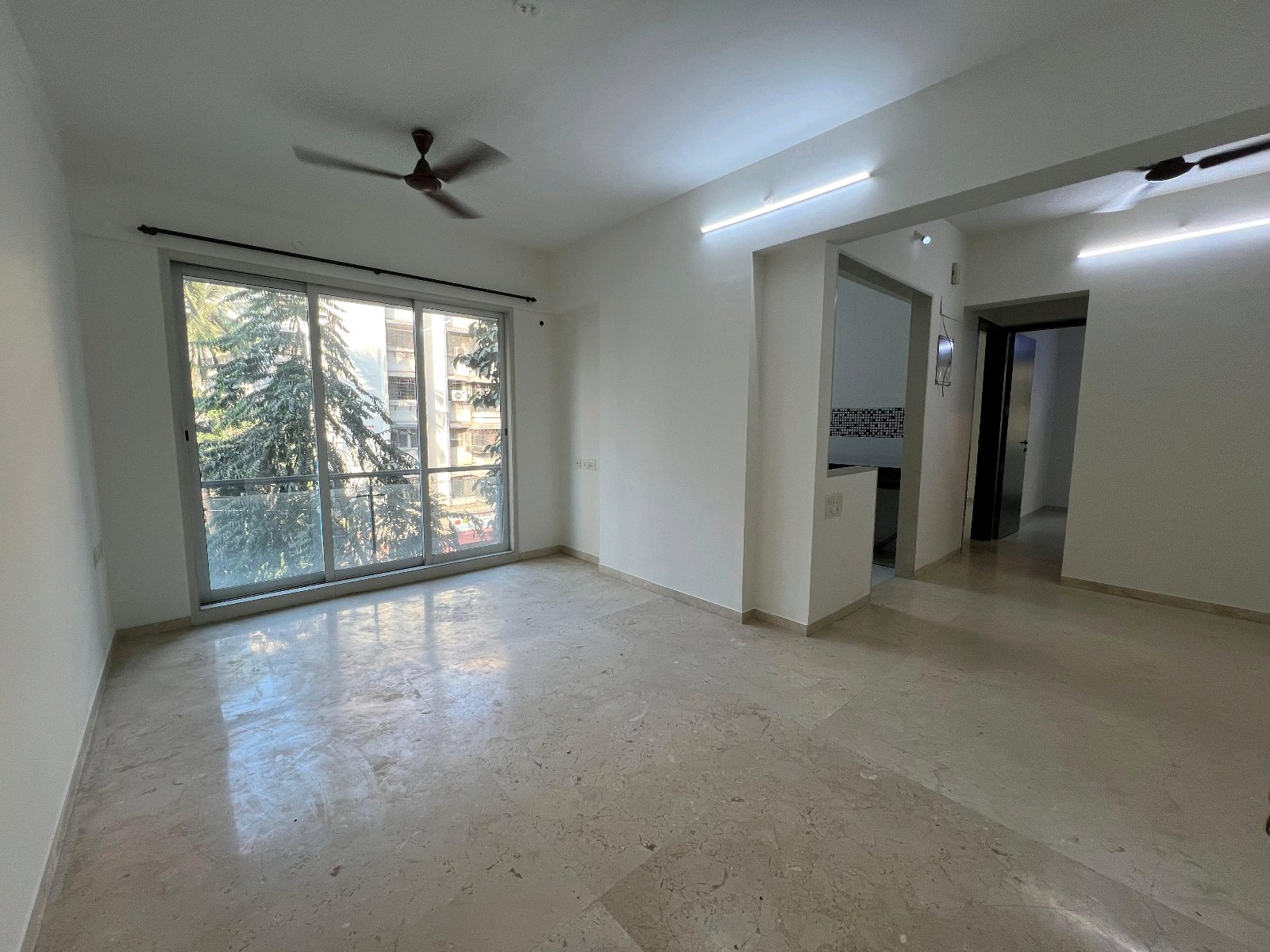2 bhk andheri west amboli ceaser road