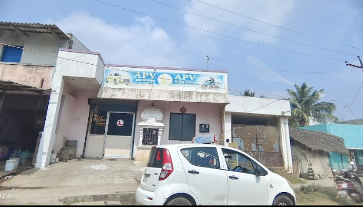 Apv driving school in Sirukalathur