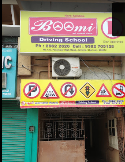 Boomi Driving School in Jamalia
