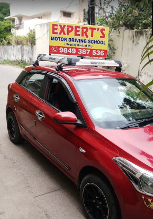 Experts Motor Driving School in Banjara Hills