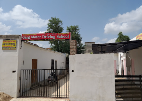 GARG MOTOR DRIVING SCHOOL in Sanganer