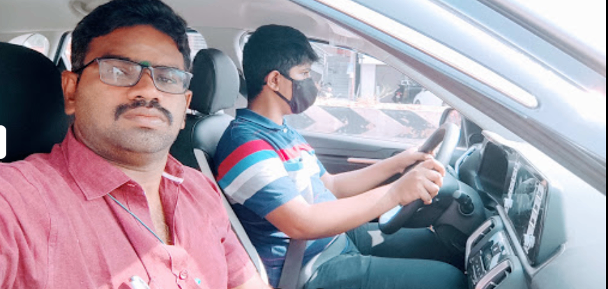 HITECH DRIVING INSTITUTE in  Kamarajar Road