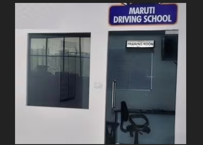 Mandovi Driving School in Hinkal