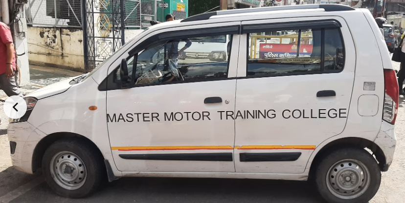 Master Motor Training College in  Husainganj crossing