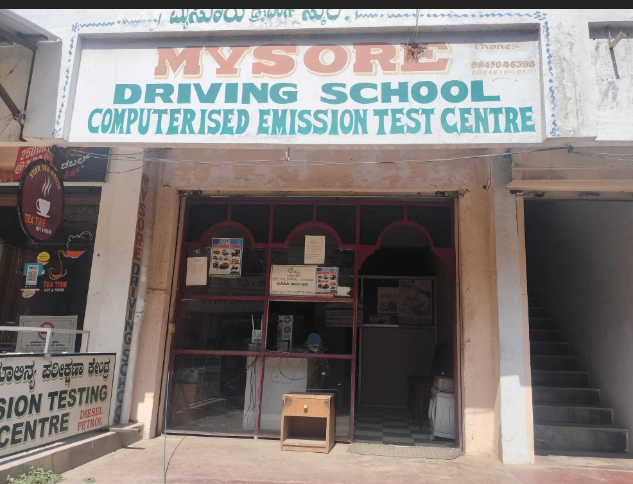 Mysore Driving School in Sayyaji Rao Road