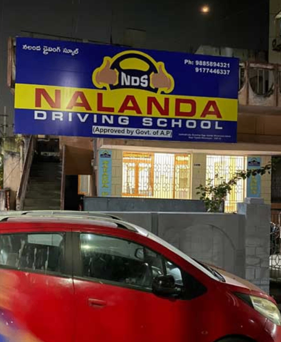 Nalanda Driving School in Isukathota