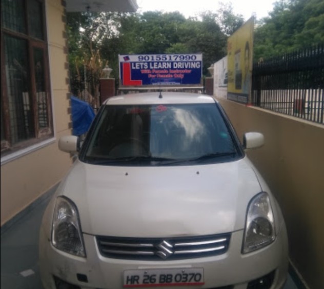 Nupur Female Driving School in Sector 23