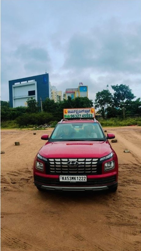 Royal driving school in Konadasapura