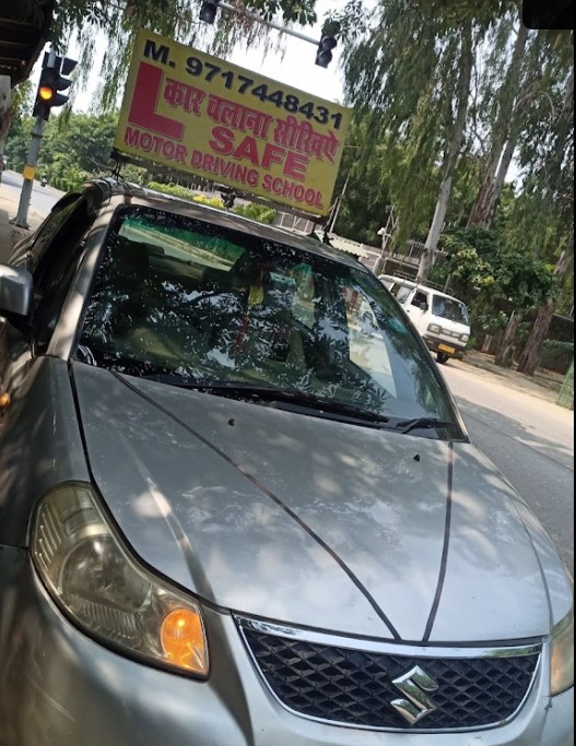 Safe Motor Driving School in Dwarka