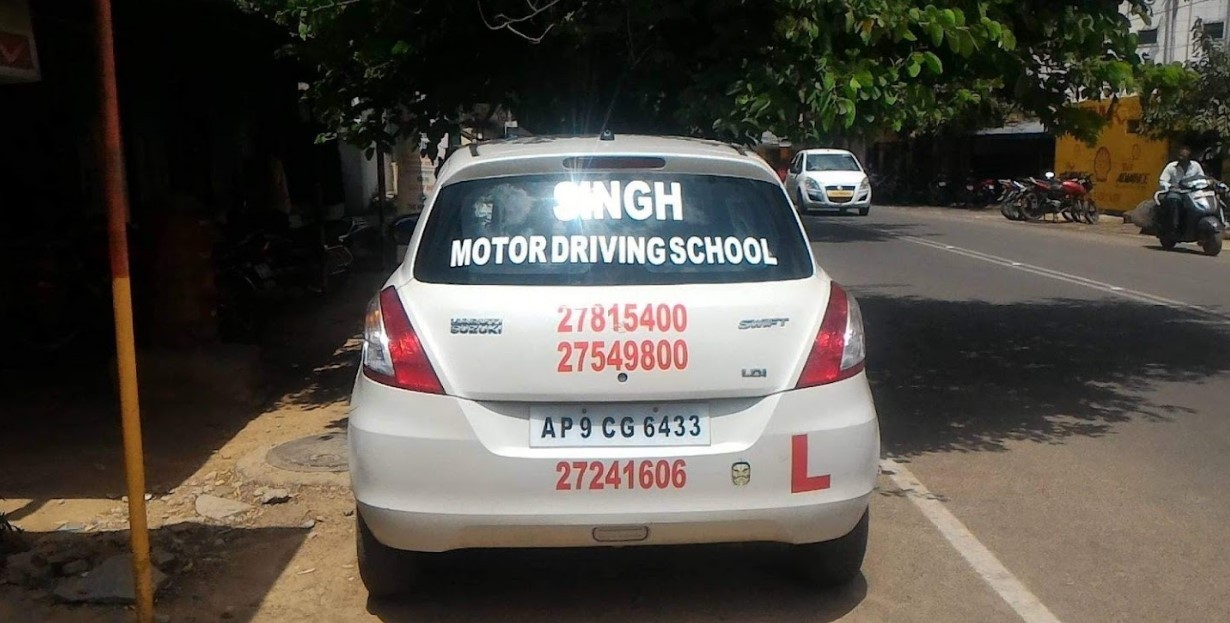 Singh Motor Driving School in Marredpally