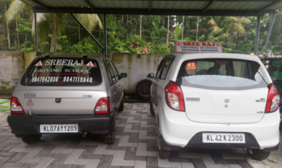Sreeraj Motor Driving School in Puthenpally