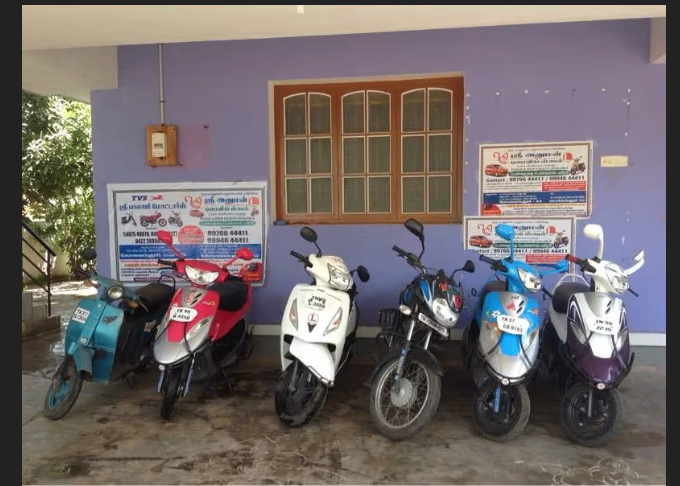 Sri Anuman Driving School in Iyappan Kovil