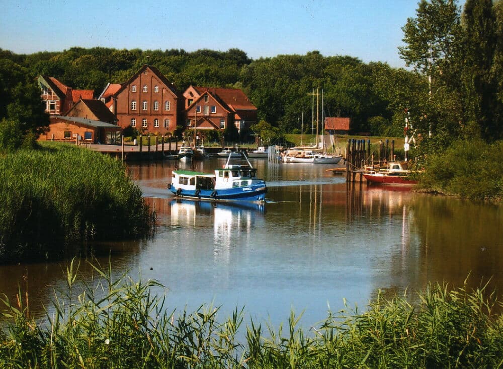 Idyllischer Hafen an der Oste: Geschichte und Charme