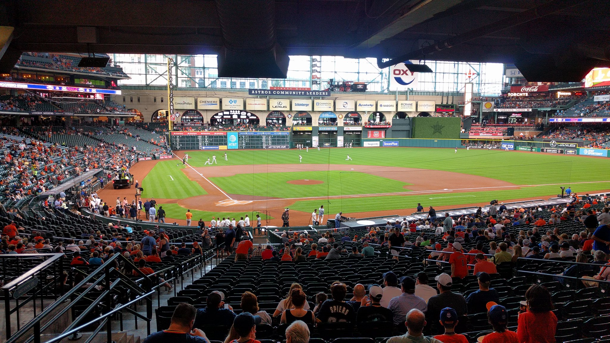 Astros Win The World Series in Dramatic Fashion