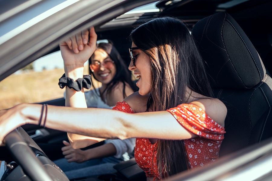 More People Sing In The Car Than In The Shower