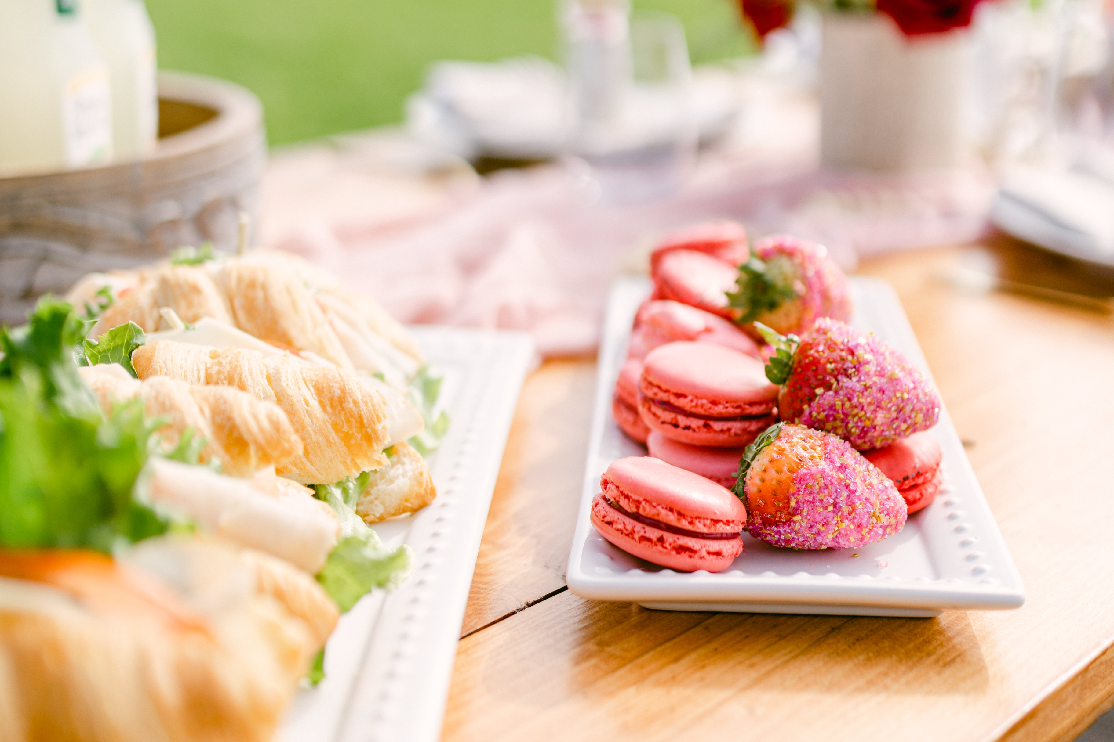 Indulge in Luxury Picnics this Spring with Omi Picnics - Book Now!