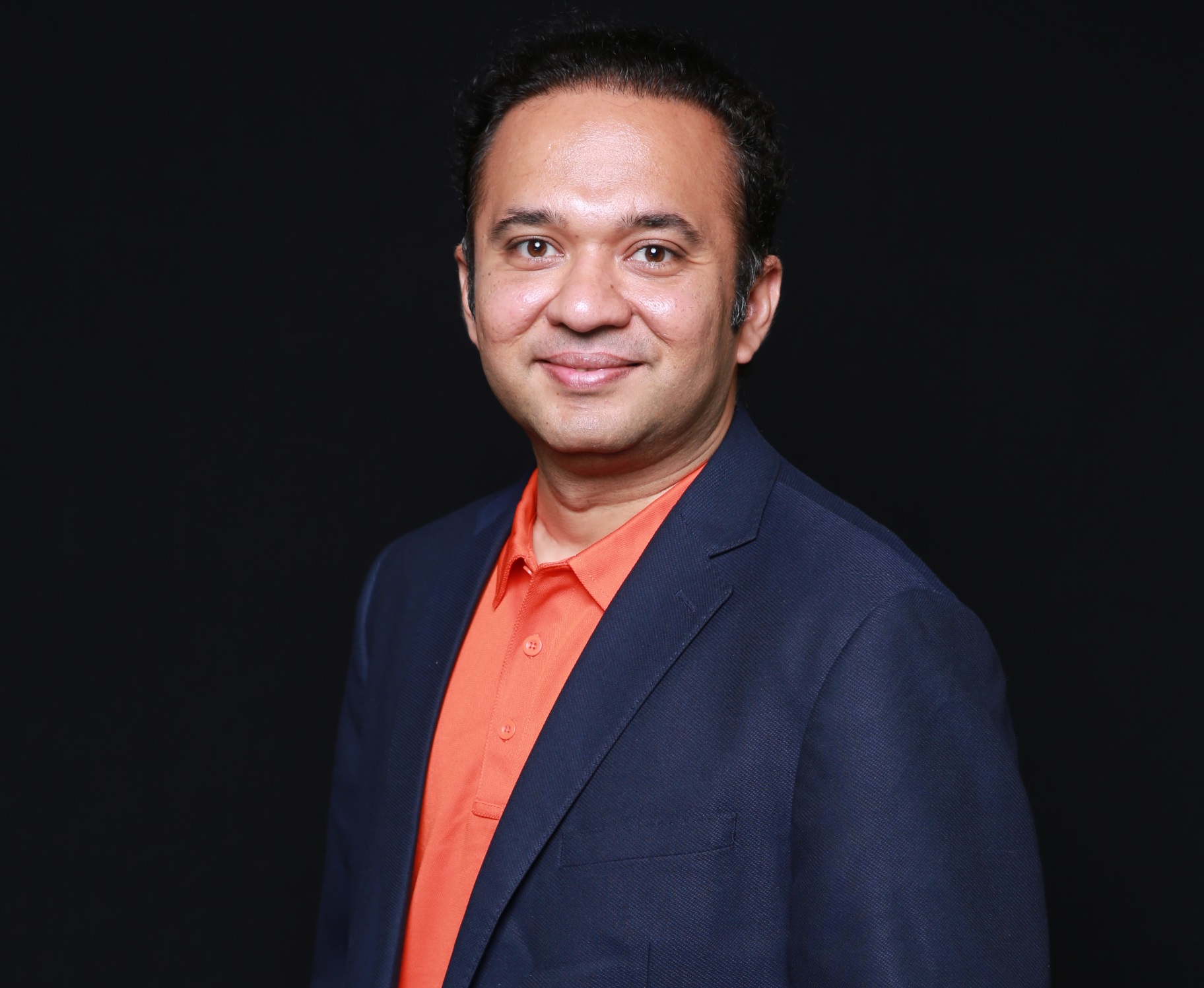 Mathematical Genius and Bestselling Author Ash Akshay Goel Transforms Global Publishing with AI and Branding Expertise