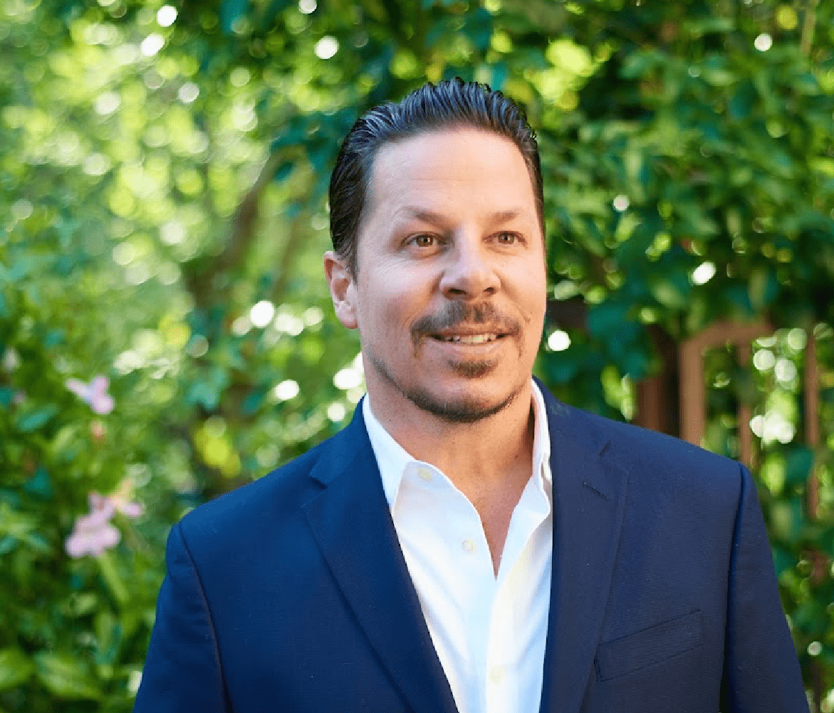 Roman Bruno Expands Real Estate Expertise with HawaiisBestRealtor