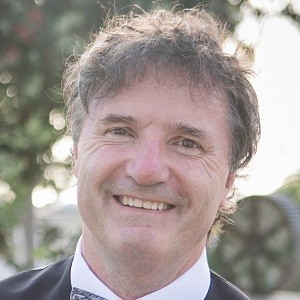 Dr. Robert MacArthur Orange Ca - California Leads In Orthopedics With Innovations at De La Vina, UC Davis, and UCSF