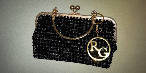 RG Luxuries: Where Handcrafted Elegance Meets Personal Style