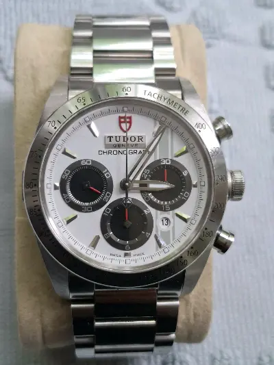 Tudor Fastrider Chronoraph Panda 42000